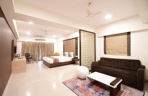 Rajarhat Hotel | The Xen Suites Kolkata Airport
