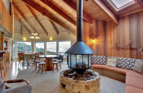 Newport House | The Yaquina House