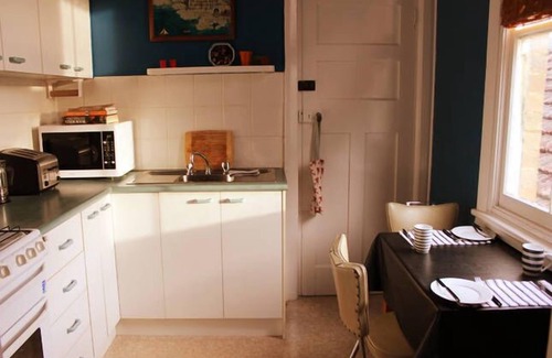 Katoomba House | The Yellow Door - Katoomba
