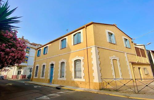 La Gare Apartment | THE YELLOW HOUSE
