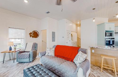 Gulf Shores House | The Yellow Rose