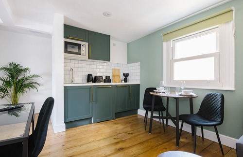 Kings Cross St. Pancras Apartment | The York