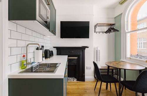 Kings Cross St. Pancras Apartment | The York