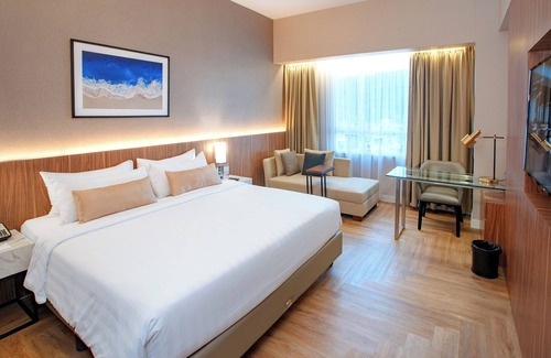 Padang Hotel | The ZHM Premiere Padang