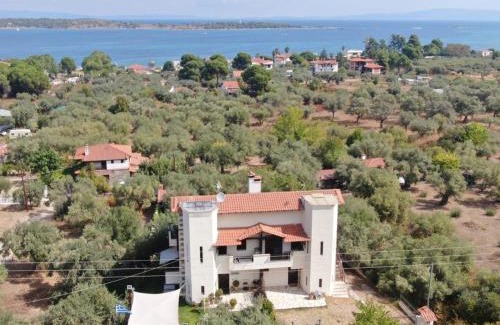 Vourvourou Villa | Thea Thalassa