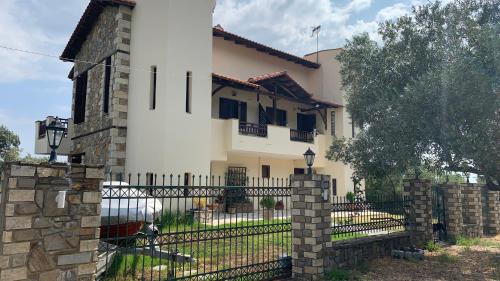 Vourvourou Villa | Thea Thalassa