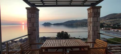 Myrina Apartment | Theasis Limnos-two bedroom suite