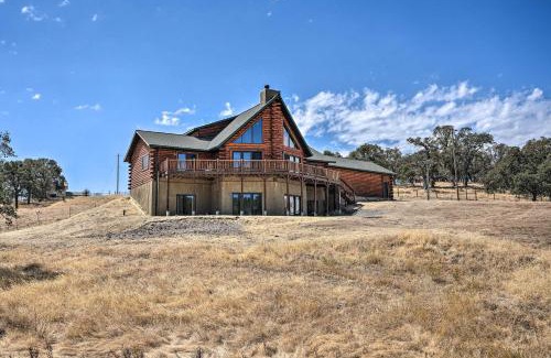 Valley Springs House | Theater and Scenic Views Valley Springs Cabin!