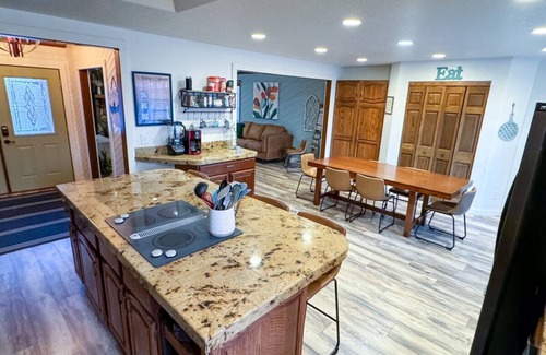 Spearfish House | Theater Room | Hot Tub | Arcades | Great Location!