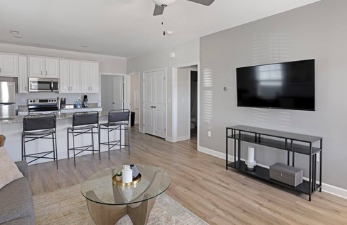 Huntsville Apartment | TheCottages 2BD 6 - Two Bedroom Apartment, Sleeps 4