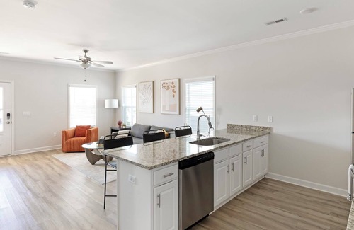 Huntsville Apartment | TheCottages 2BD 6 - Two Bedroom Apartment, Sleeps 4