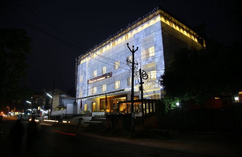 Thalassery Hotel | THEERTHA INTERNATIONAL