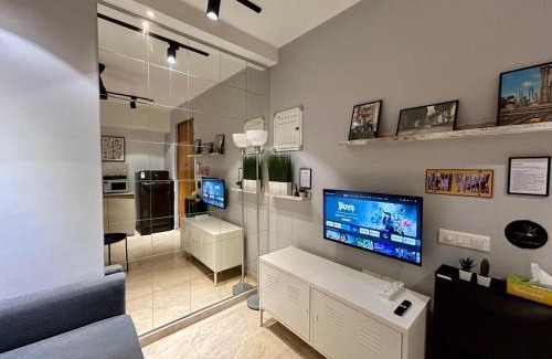 Thane West Apartment | Themed Studios at Hiranandani Thane- NewYork