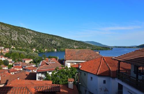 Kastoria Apartment | Theo Studio Lake View Escape