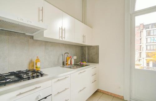 Sint-Andries Apartment | Theodore Residence in the Heart of Antwerp