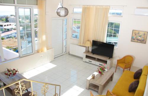 Sfakaki Apartment | Theodore Seaview Home