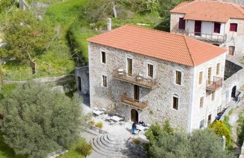Dimitra Arkadias House | Theoni's House