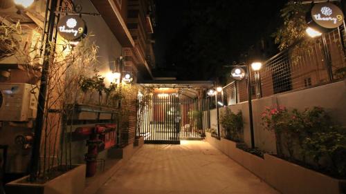 Bandra West Apartment | Theory9 Premium Service Apartments Bandra