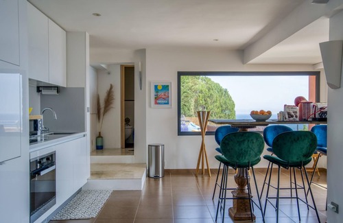 Theoule-Superieur House | Théoule: 3-bedroom villa with magnificent sea view, peaceful swimming pool