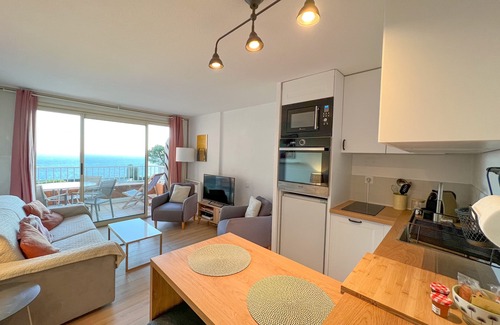 Theoule-Superieur Apartment | Théoule: NEW ! Splendid sea view apartment, swimming pool residence