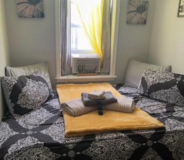 Point Breeze House | Theres No Place Like Home