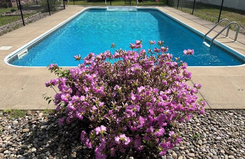 Queensbury House | There’s no place like HOME in Queensbury, NY