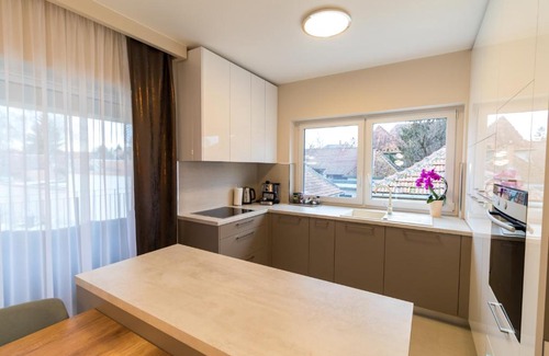 Kiskunhalas Apartment | Thermal Lux Weninger Apartman