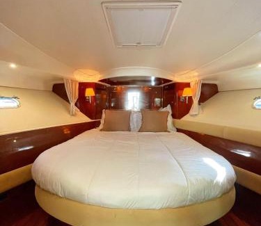 La Condamine Boat Rental | TheRock