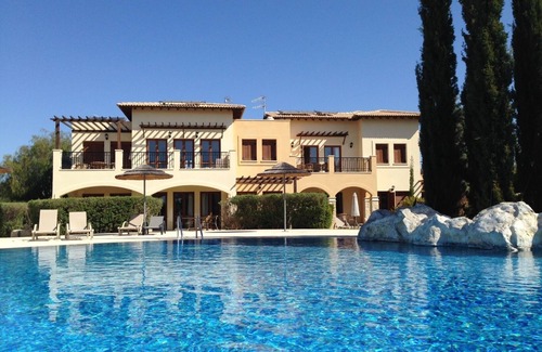 Aphrodite Hills Apartment | Theseus Village 2 Bed Apartment With Enviable Position On Communal Pool