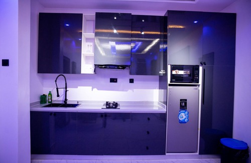 Ibadan Apartment | TheTruth Appartment, 24hrs power supply and free unlimited internet access.