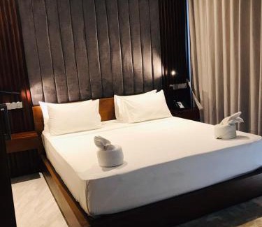 Pahala Maragahawewa Hotel | Thimbiri Wewa Resort Wilpattu