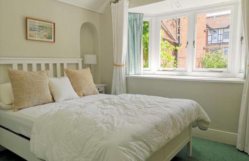 Seaview House | Thin End