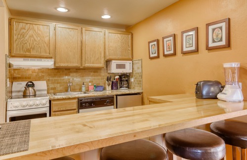 South Lake Tahoe Condo | Third-floor condo with loft, hot tub, heated outdoor pool, WiFi, & fireplace