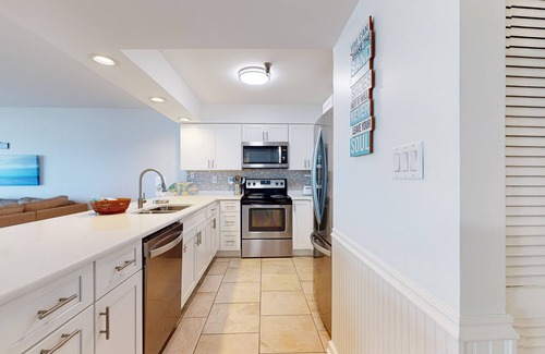 Seagrove Beach Condo | Third floor oceanfront condo w/private washer/dryer, ocean view, & pool access