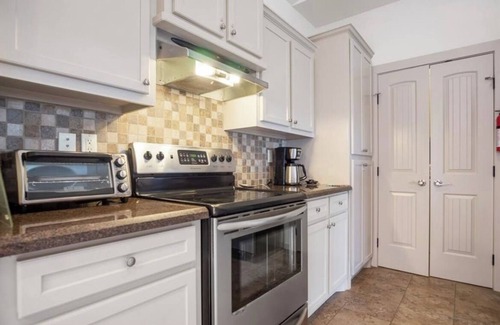 Crystal Beach House | This 3 bedroom beach house is the PERFECT space to get “A Wave From It All! "