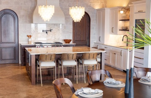 Estate Chocolate Hole and Great Cruz Bay Villa | This 6 bedroom luxury villa located in Chocolate Hole is newly renovated and tastefully decorated