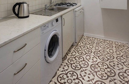 Kabatas Apartment | This apartment is a 2 bedroom(s), 1 bathrooms, located in Beyoğlu, İstanbul.