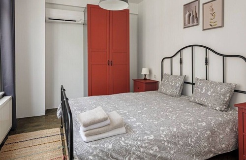 Bebek Apartment | This apartment is a 3 bedroom(s), 2 bathrooms, located in Beşiktaş, İstanbul.
