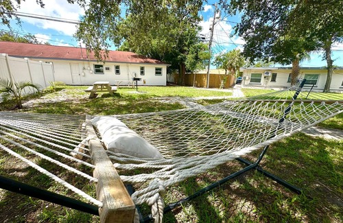Clearwater Apartment | This apartment is a 0 bedroom(s), 1 bathrooms, located in Clearwater, FL.