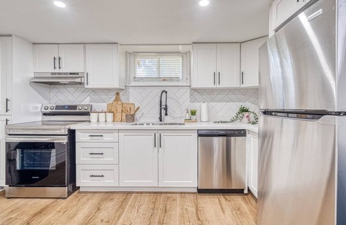 St. Catharines Apartment | This apartment is a 3 bedroom(s), 1 bathrooms, located in St. Catharines, ON.