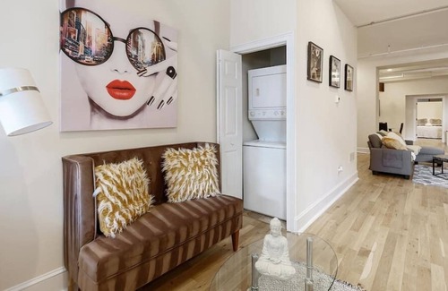 Olde Kensington Apartment | This apartment is a 3 bedroom(s), 2 bathrooms, located in Philadelphia, PA.