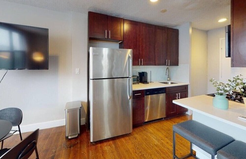 Germantown Apartment | This apartment is a 2 bedroom(s), 1 bathrooms, located in Philadelphia, PA.