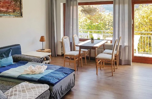 Schwalefeld Apartment | This beautiful vacation apartment captivates with its panoramic view of the Upländer valley and the