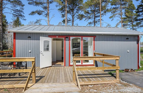 Hagaby House | This bright and modern cottage is located near the sea, 200 meters from the sandy beach.