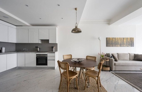 Bomonti Condo | This condominium is a 1 bedroom(s), 1 bathrooms, located in Şişli, İstanbul.