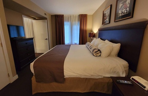 Oro-Medonte Condo | This condominium is a 1 bedroom(s), 1 bathrooms, located in Oro, ON.