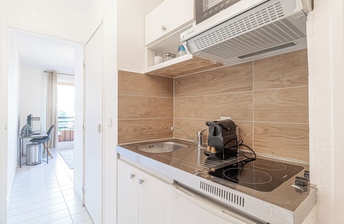 French Riviera Condo | This condominium is a 1 bedroom(s), 1 bathrooms, located in Beausoleil, AL.
