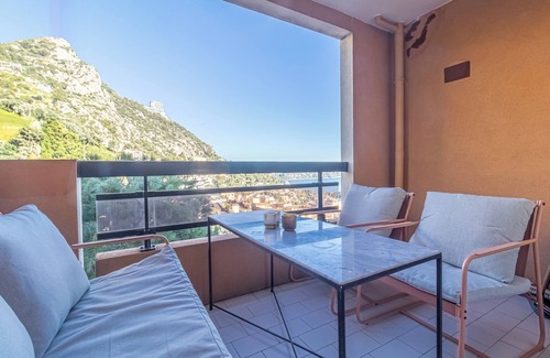 French Riviera Condo | This condominium is a 1 bedroom(s), 1 bathrooms, located in Beausoleil, AL.