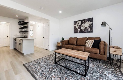 Logan Condo | This condominium is a 2 bedroom(s), 1 bathrooms, located in North Logan, UT.