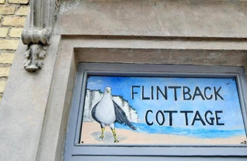 Broadstairs Cottage | This cottage is a 4 bedroom(s), 2 bathrooms, located in Broadstairs, England.